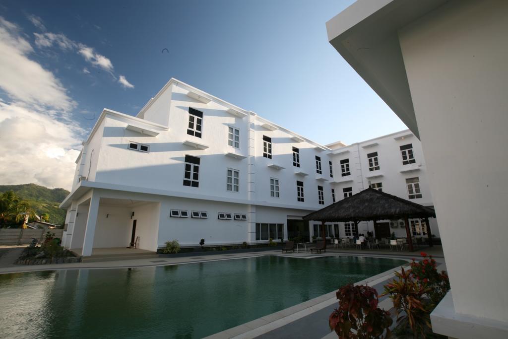 Hotel The Ramelau Дили Екстериор снимка